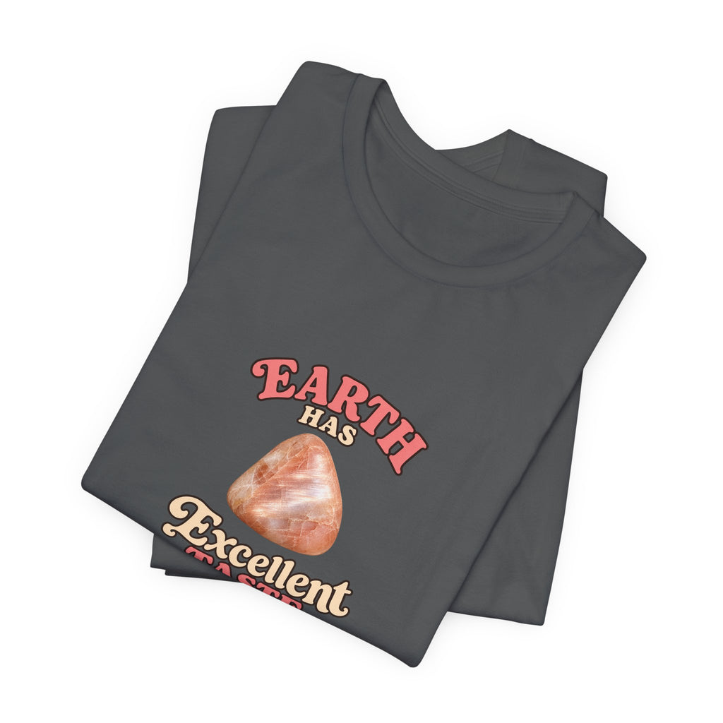 Earth Has Excellent Taste — Peach Moonstone Tee | Dark Neutrals & Reds
